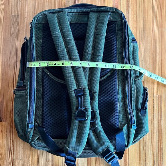 Tumi - ALPHA BRAVO Kingsville Deluxe Green Backpack - Picture 6 of 8